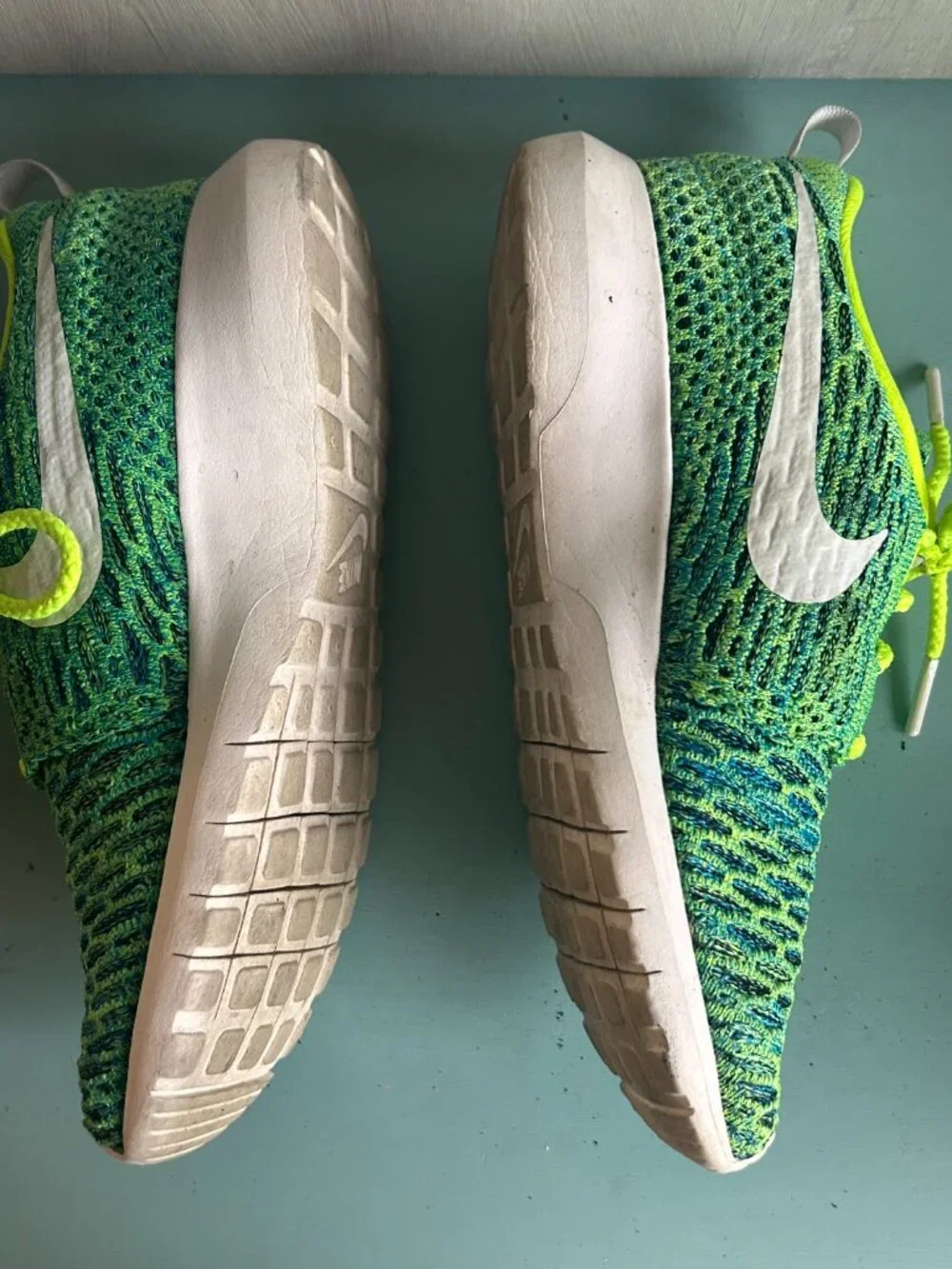 Nike Womens Roshe One NM Flyknit QS Size 6 Running Shoe Marled Limited Ediiton